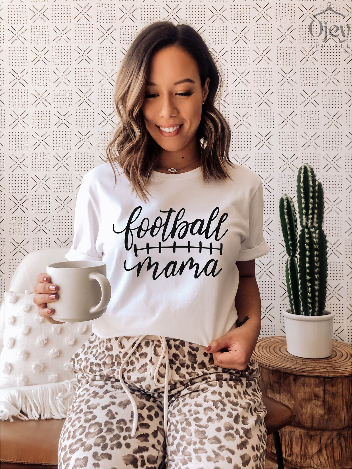Football Mom Shirts, Football Mama Shirt, Football T-Shirts, Sport Mom Shirt, Mothers Day Gift Shirt, Football Mom Gift, Game Day Shirt