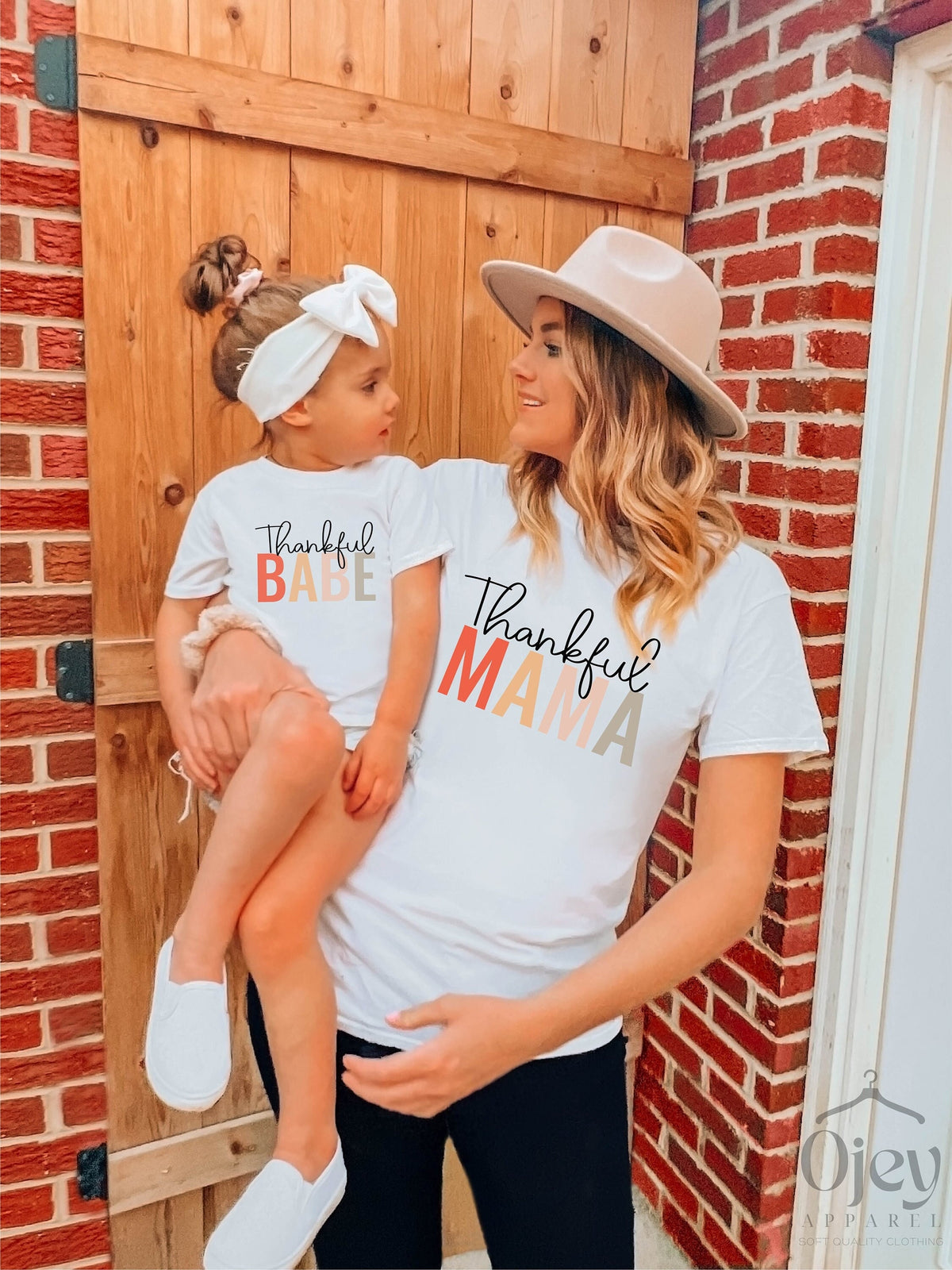 Thankful Mama Shirt, Thankful Babe Shirt, Thanksgiving Mom and Me Shirts, Thankful Shirts, Thanksgiving Gift for Mom, Mom Thanksgiving Shirt
