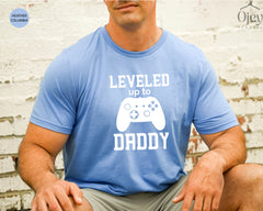 Daddy to Be Shirt , Leveled Up To Daddy Shirt, New Dad Shirt,  Player 2 Has Entered The Game, Matching Dad And Baby Shirt, Gift for Dad Tee