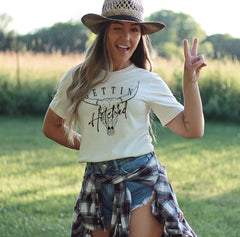Getting Hitched Shirt, Getting Rowdy Tshirt, Western Bachelorette Shirts, Bridal Party Tees, Nashville Bridesmaid Shirts, Bridal Shower Gift