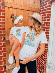 Retro Mama And Mini Shirts, Matching Mom And Daughter Outfits, Cute Mommy Crewneck, Floral Mom Tshirt, Womens Clothing, Mother's Day Gift