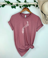 Feather Birds Shirt, Feather T-Shirt, Birds Tee, Graphic Tee, Bird T-Shirt, Nature Shirt, Bird Lover Shirt, Bird Gift Shirt, Bird Gift Shirt