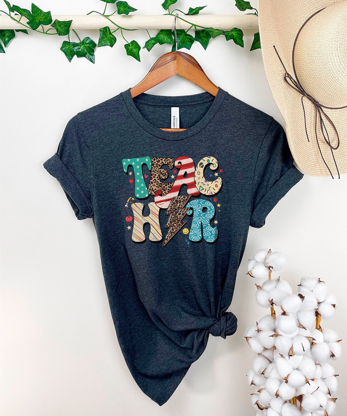 Back to School Teacher Gift, Retro Teacher Shirts, Gift for Teacher, Teacher Appreciation Gift, New Teacher Gift