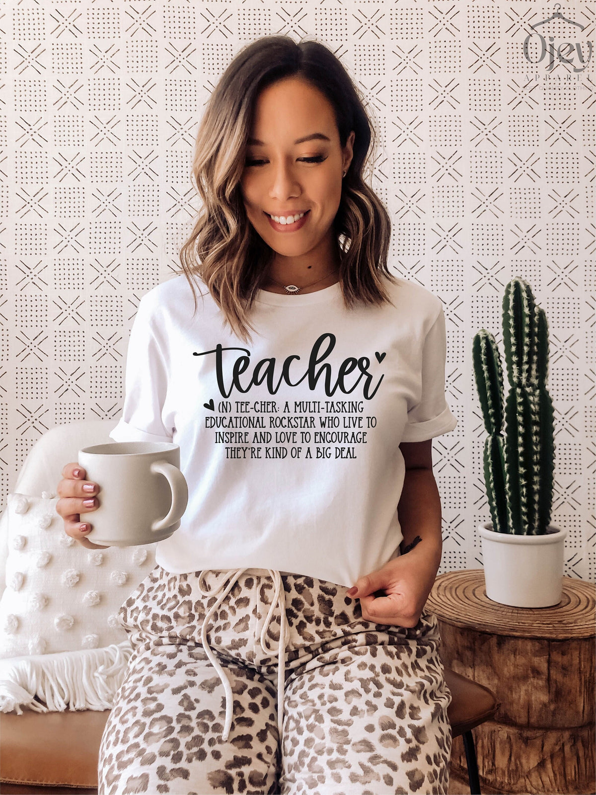 Techer Definition Shirt, Gift for Teacher, 2nd Grade Teacher Shirt, English Teacher Shirt, Teacher Appreciation Shirt, Teacher Birthday Gift