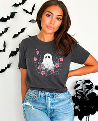 Floral Ghost Halloween T-Shirt, Ghost And Flowers Shirt, Spooky Season Tee, Halloween Matching Outfit, Spooky Vibes Shirt, Spooky Ghost Tee