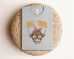 Fall Vibes Cow T-Shirt, Highland Cow Fall Shirt, Fall Vibes Crewneck, Cow Lover Gift, Vintage Fall Tee, Western Cow Shirt, Fall Season Tee