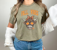 Fall Vibes Cow T-Shirt, Highland Cow Fall Shirt, Fall Vibes Crewneck, Cow Lover Gift, Vintage Fall Tee, Western Cow Shirt, Fall Season Tee