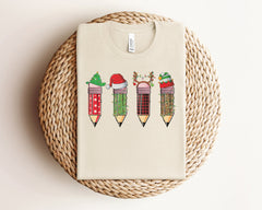 Art Teacher Xmas Shirt, Retro Color Pencils Christmas Lights Shirt, Art Lover Tshirt, Teachers Life Christmas Shirt, Teacher Christmas Gifts