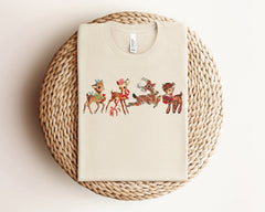 Christmas Reindeer Shirt, Vintage Deer Shirt, Christmas Animal Shirt, Retro Reindeer Shirt, Xmas Crewneck, Holiday Tshirts, Christmas Gifts
