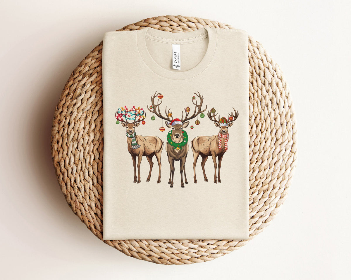 Christmas Reindeer Shirt, Cute Christmas Shirt, Christmas Animals, Womens Christmas Shirt, Retro Christmas, Xmas Deer Lover, Christmas Gifts
