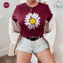 Daisy Shirt, Chamomile Shirts, Wildflower Shirt, Boho Shirt, Floral Tshirt, Birth Month Flower, Womens Clothing, Flower Shirt, Gift For Her
