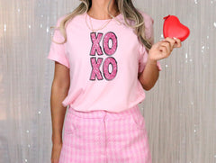 Xoxo Shirt, Valentines Day Shirt, Girlfriend Shirt, Womens Clothing, Cute Valentine Tee, Retro Valentines Shirt, Valentines Day Gift For Her