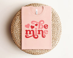 Be Mine Shirt, Valentine's Day Tshirt, Valentines Heart Shirt, Couples Valentine Shirts, Valentines Day Gift For Her, Retro Valentines Shirt