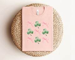 Coquette Clover T-Shirt, Bow St Patrick Shirt, Bow Clover Tee, St Patrick T-Shirt Gift, Cute St Patrick Tee, Irish Mom Gift, Lucky Tshirt