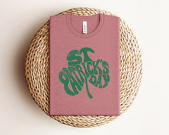 St Patrick's Day Shirt, St Pattys Day T-Shirt, Gift for St Patrick, Shamrock T-Shirt, Happy Go Lucky Shirt, March 17 Tee, Clover Leaf Shirt