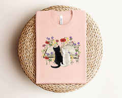 Floral Cat Book T-Shirt - Cat and Book Lover Shirt -  Cat Mom Tee - Cat Book Gift - Bookish Cats Shirt - Reading Cats Shirt - Cat Lover Tee