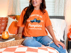 Farm Fresh Pumpkins T-Shirt - Fall Pumpkin Tee - Autumn Harvest Shirt - Pumpkin Season Gift - Pumpkin Patch - Autumn Tee - Farmhouse Fall