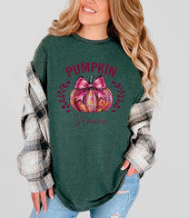 Retro Coquette T-Shirt - Bow Pumpkin Tee - Pumpkin Season Gift - Fall Vibes Shirt - Autumn Tee - Spooky Mama Gift - Thanksgiving Shirt