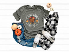 It Ain't Gonna Stuff Itself T-Shirt - Thanksgiving Shirt - Thanksgiving Family Tee - Fall Shirt - Funny Thanksgiving Gift - Turkey Humor