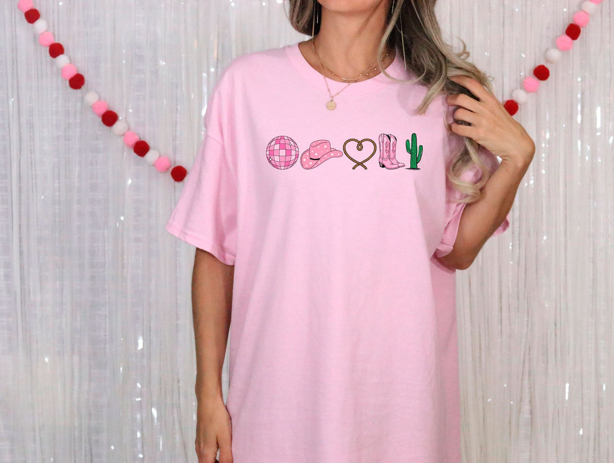 Howdy Valentine Shirt - Cowgirl Valentine Tees - Valentines Day T-Shirt - Cowgirl Valentine Outfit - Valentine Gift - Cute Country Valentine