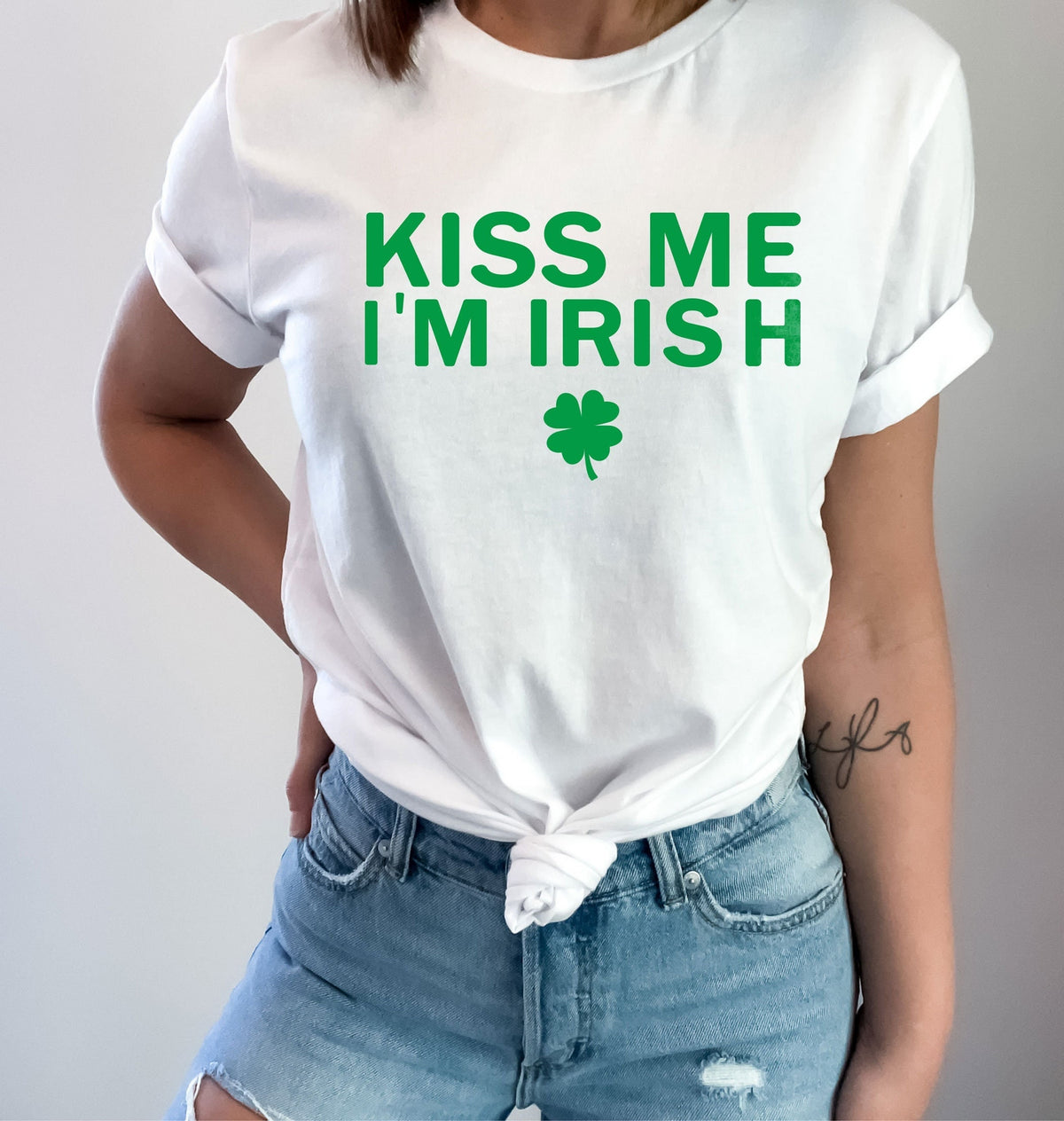 Kiss Me I'm Irish Shirt - St. Patrick's Day Shirt - Women St. Patrick T-Shirt - Irish Girl St. Patrick Shirt - Minimalist St. Patrick Shirt
