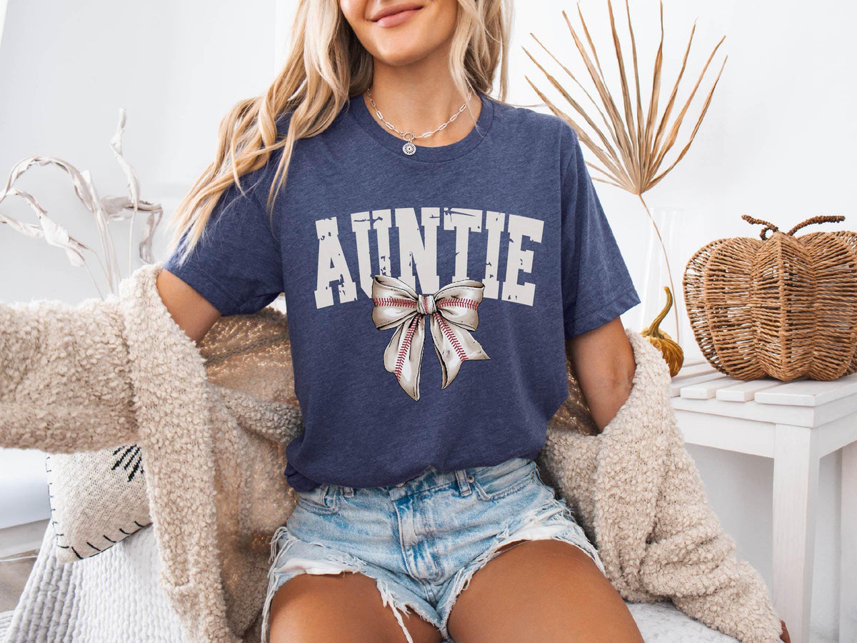 Baseball Auntie Shirt - Baseball Game Day Shirt - Game Day Tee - Gift for Aunt - Aunt Baseball Shirt - Baseball Women T-Shirt - Baller Aunt
