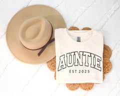 Auntie Shirts - Auntie Est 2025 Shirt - Aunt to Be Gift - Gift for Aunt - New Aunt Shirt Gift - Custom Aunt T-Shirt