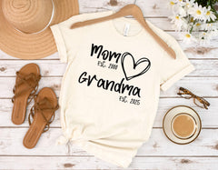 Mom Est. T-Shirt - Grandma Est. Tee - Custom Est Year Shirt - New Grandma Shirt - Mother's Day Gift - Retro Mama Tee - Personalized Mom