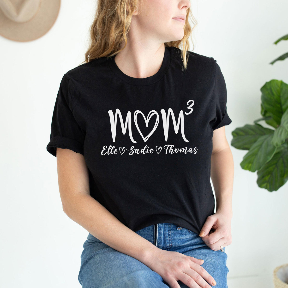 Custom Mom T-Shirt - Gift for Mom - Mothers Day Gift - Personalized Mom Tee - Kids Names Shirt - Mom Heart Shirt - Children Names - New Mom