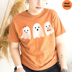 Comfort Colors® Halloween Ghost Tshirt, Spooky Season T-Shirt, Cute Ghost Shirt, Halloween Cute Women Outfit, Halloween Gift