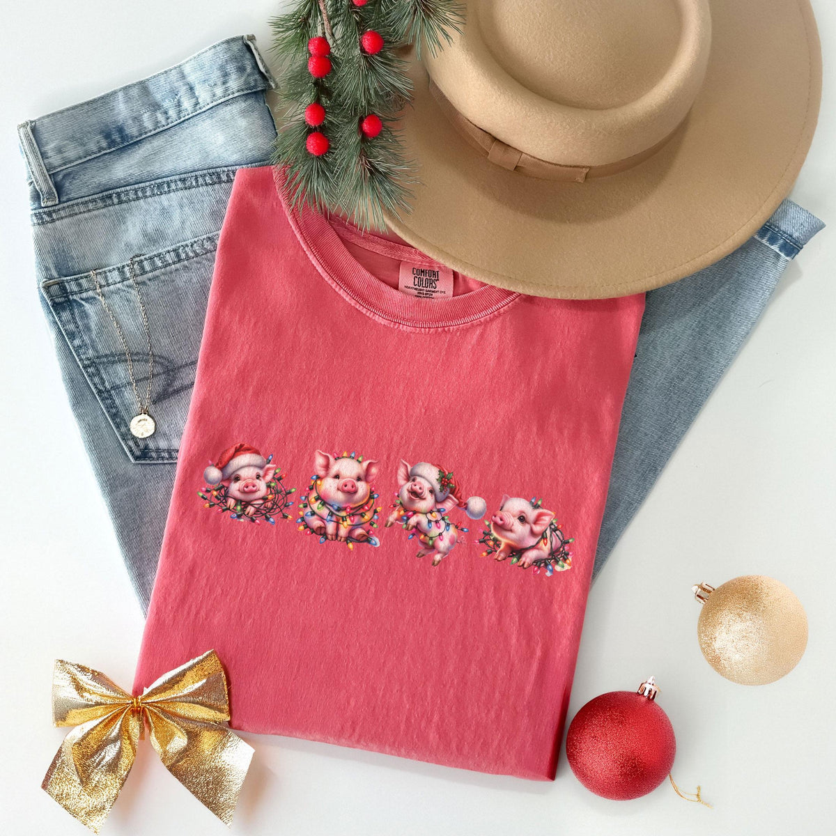 Comfort Colors® - Pig Christmas Shirt - Christmas Animal Shirt - Funny Christmas Shirt - Holiday Tshirts - Cute Xmas Shirt - Christmas Gift