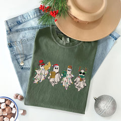 Comfort Colors® - Ghost Book T-Shirt - Bookworm Gift - Xmas Reading Book Tee - Christmas Book Lover - Holiday Book Club - Christmas Ghost
