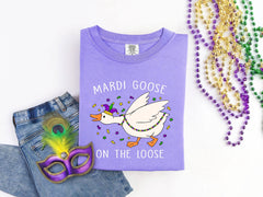Comfort Colors® Mardi Goose on The Loose Shirt - Funny Mardi Gras T-Shirt - Festive Carnival Goose Tee