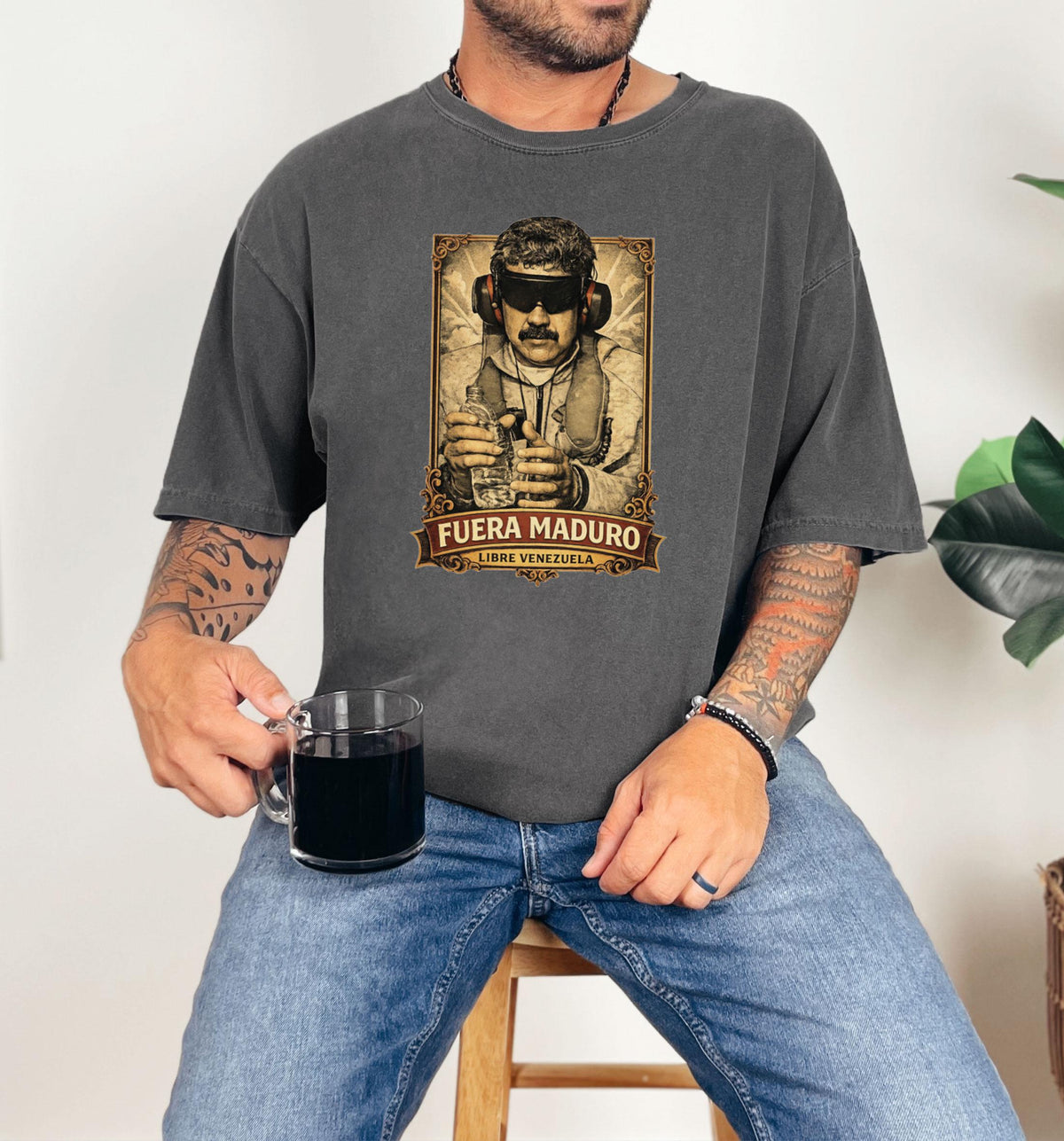 Fuera Maduro Libre Venezuela Shirt - Comfort Colors® Venezuela T-Shirt -  Maduro Out Tee - Free Venezuela Shirt
